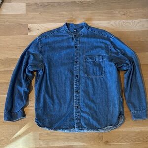 Uniqlo Blue Casual Button Down Shirt